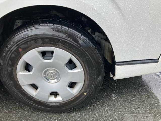 2013 Toyota Hiace Wagon