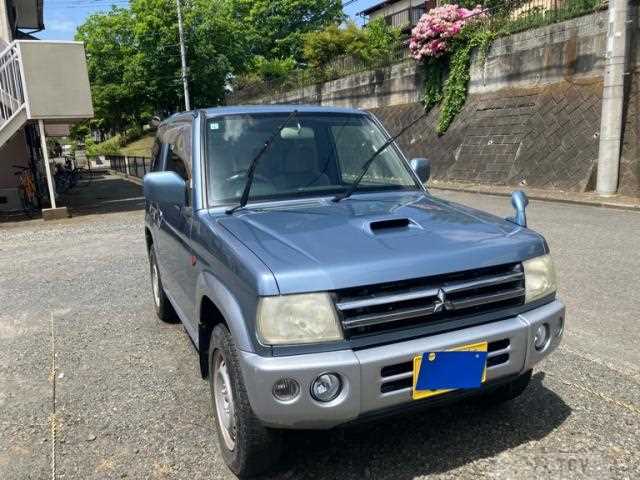 2006 Mitsubishi Pajero Mini