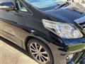 2013 Toyota Alphard G