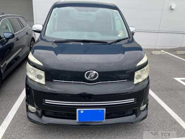 2010 Toyota Voxy