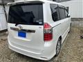 2007 Toyota Noah
