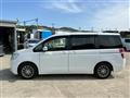 2014 Honda Step WGN