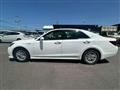 2016 Toyota Crown Hybrid