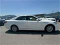 2016 Toyota Crown Hybrid