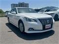 2016 Toyota Crown Hybrid
