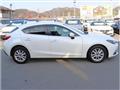 2016 Mazda Axela