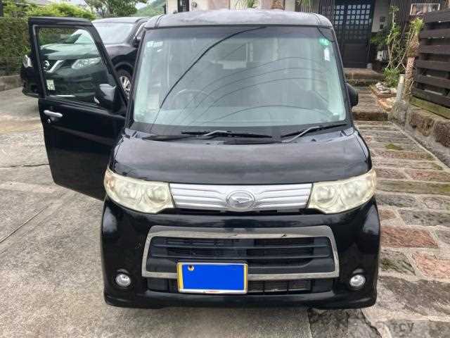 2011 Daihatsu Tanto