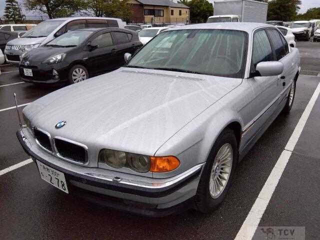 2000 BMW 7 Series