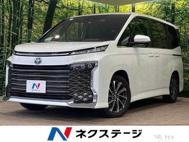 2025 Toyota Voxy
