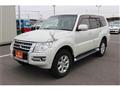 2015 Mitsubishi Pajero