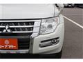 2015 Mitsubishi Pajero