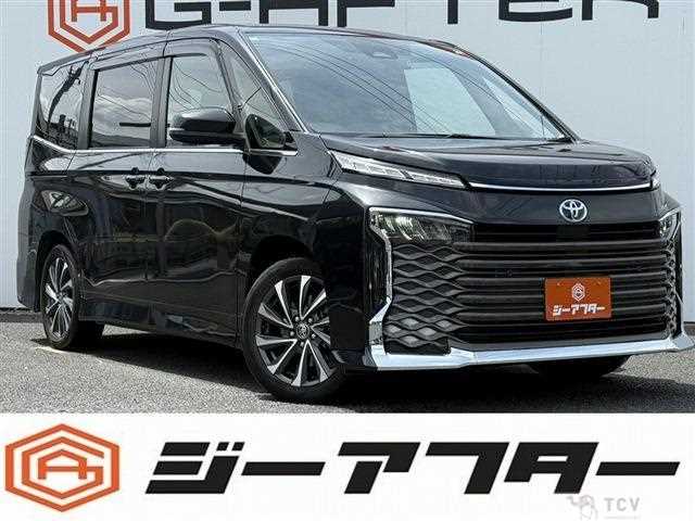 2023 Toyota Voxy