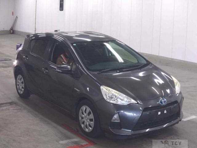2013 Toyota AQUA