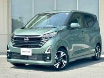2025 Nissan Nissan Others