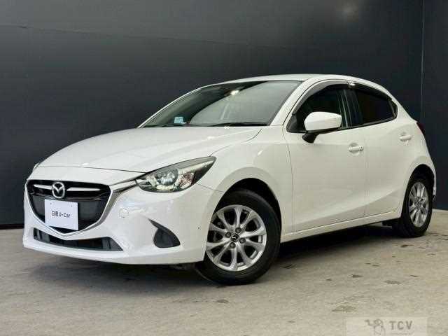 2016 Mazda Demio