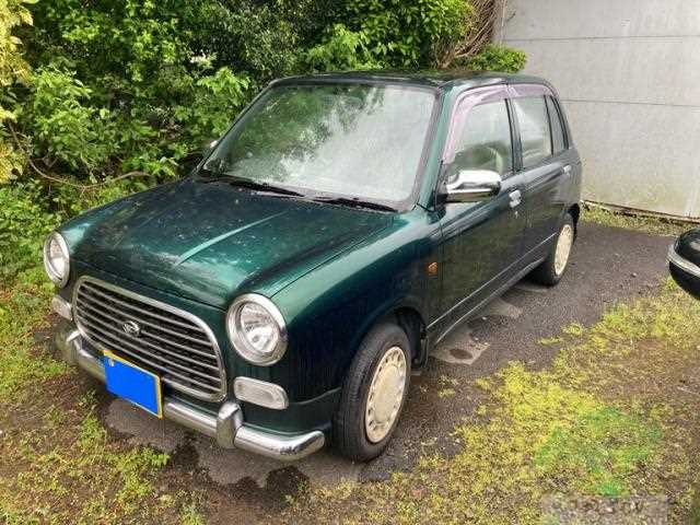 2001 Daihatsu Miragino