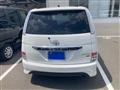 2013 Toyota Isis