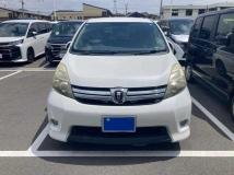 2013 Toyota Isis