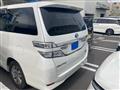 2013 Toyota Vellfire