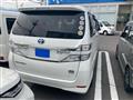 2013 Toyota Vellfire