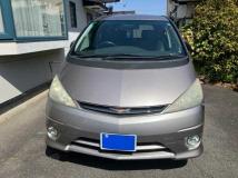 2005 Toyota Estima