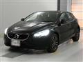 2019 Volvo V40