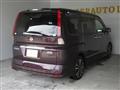2009 Nissan Serena