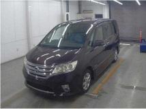 2013 Nissan Serena