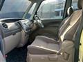 2011 Daihatsu Tanto