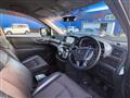 2016 Nissan Elgrand