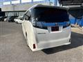 2017 Toyota Vellfire
