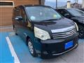 2013 Toyota Noah
