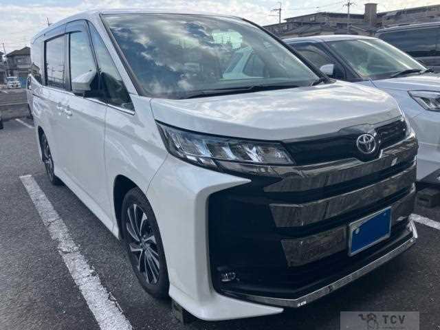 2022 Toyota Noah