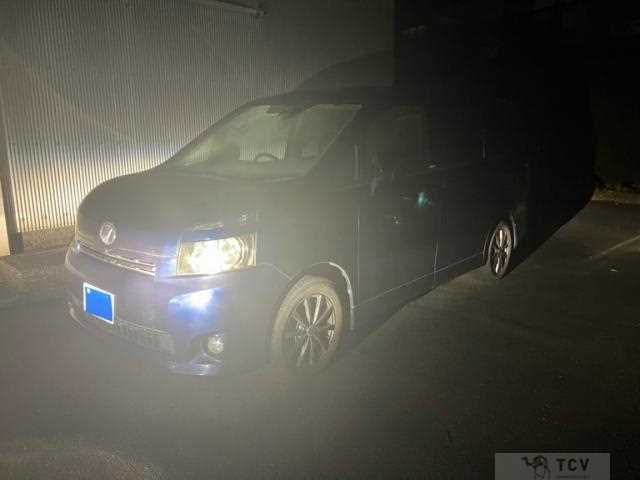 2007 Toyota Voxy