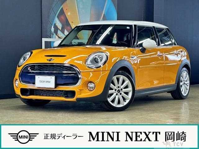2018 BMW MINI