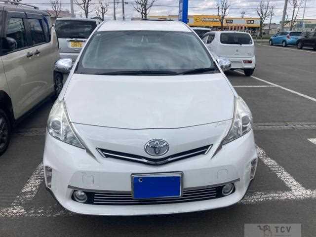 2011 Toyota PRIUS α