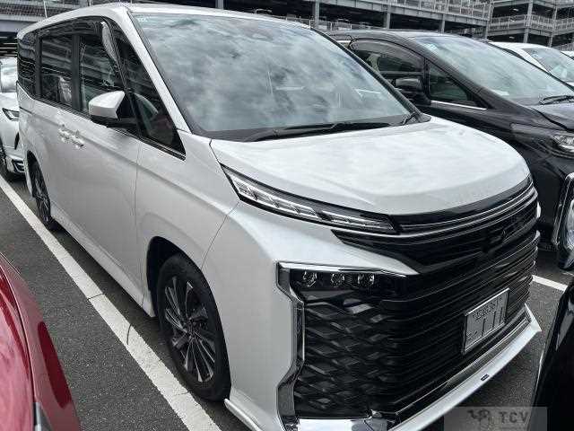 2024 Toyota Voxy