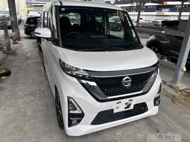 2021 Nissan ROOX