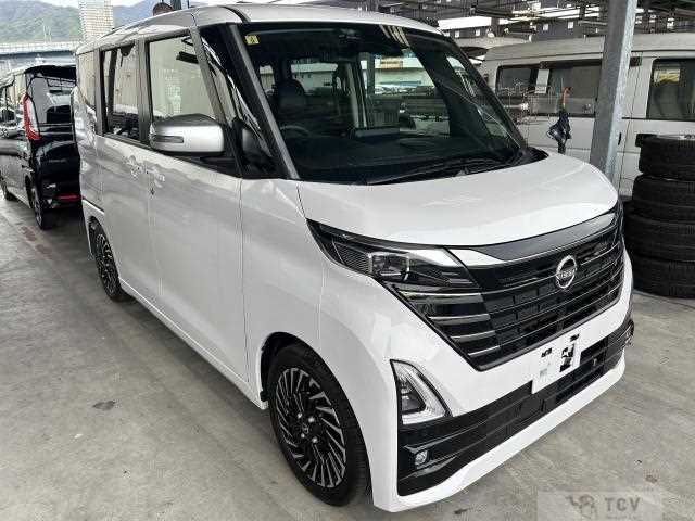 2023 Nissan ROOX
