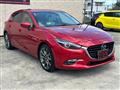 2017 Mazda Axela