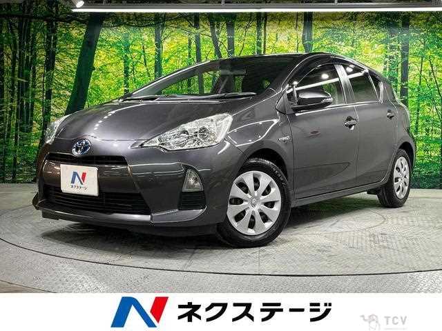 2013 Toyota AQUA