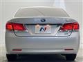 2013 Toyota Crown Hybrid