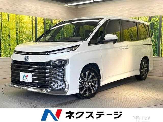 2025 Toyota Voxy