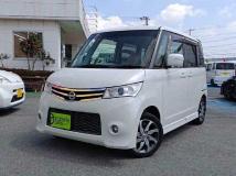 2011 Nissan ROOX