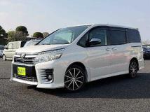 2015 Toyota Voxy