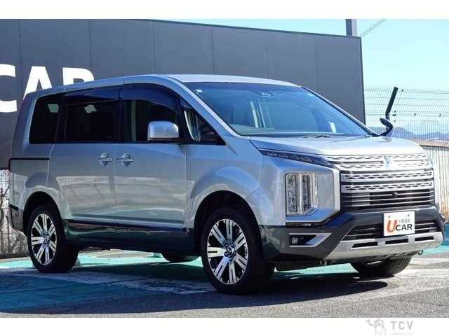 2022 Mitsubishi Delica D5