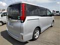 2015 Toyota Noah