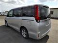 2015 Toyota Noah
