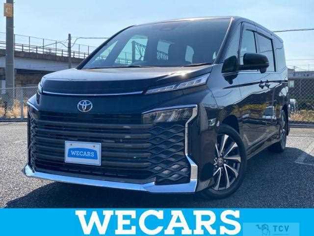 2023 Toyota Voxy