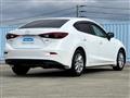 2016 Mazda Axela